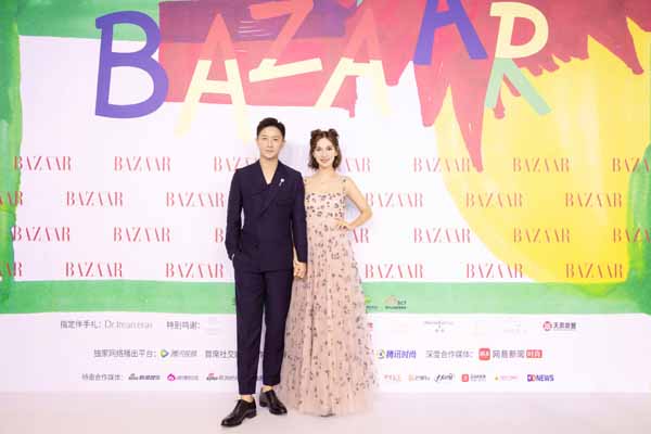 2021时尚芭莎慈善晚宴暖心开幕 璀璨星光照亮乡村儿童的未来(图4)